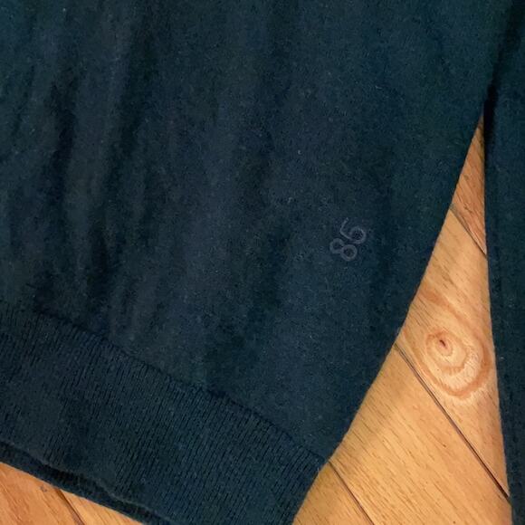 Club Monaco green vneck sweater large - Picture 3 of 4